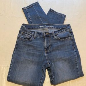 Old Navy curvy profile mid-rise skinny jeans